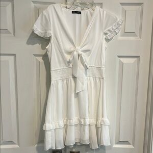 Elegant White Midi Dress